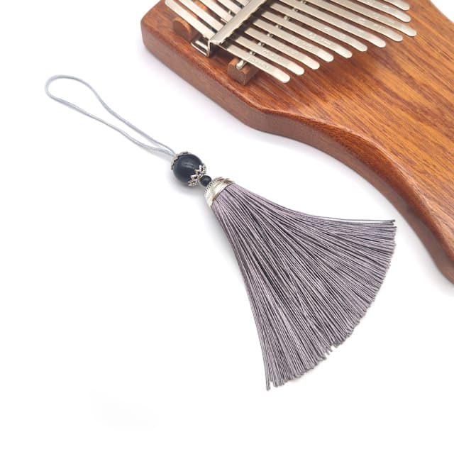 Kalimba decoration gray
