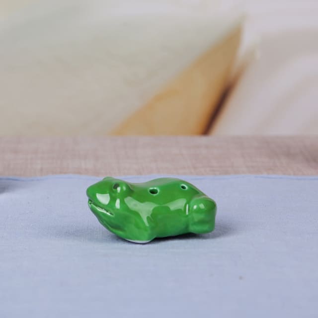 Frog ocarina dark green