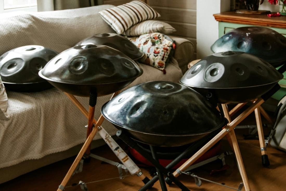 Acier nitruré, inoxydable ou Ember : quelle matière pour son handpan ?