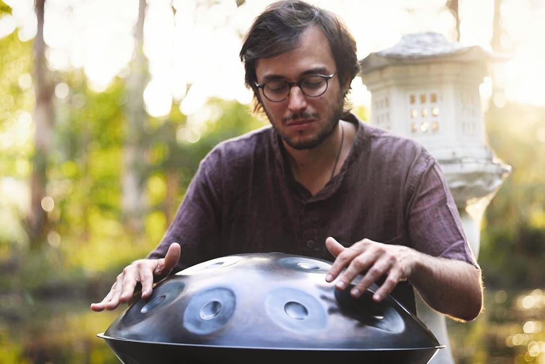 Baran Yildiz : portrait d’un maître du Handpan basé à Sydney