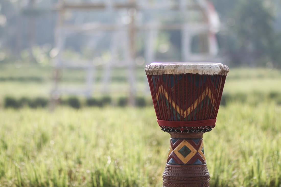 Comment Décorer un Fut de Djembé ?