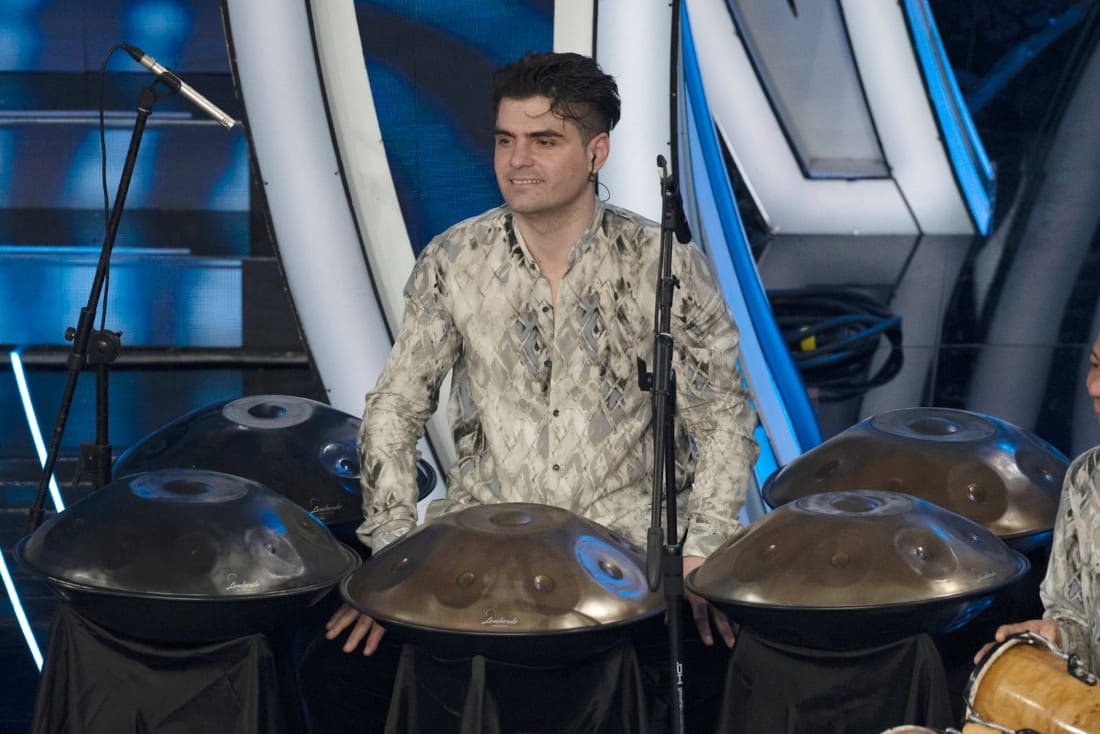 Loris Lombardo : le Musicien qui a popularisé le Handpan en Italie