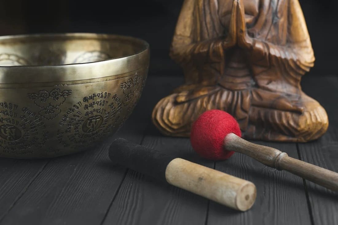 Quels sont les Accessoires indispensables pour le Bol Tibétain ?