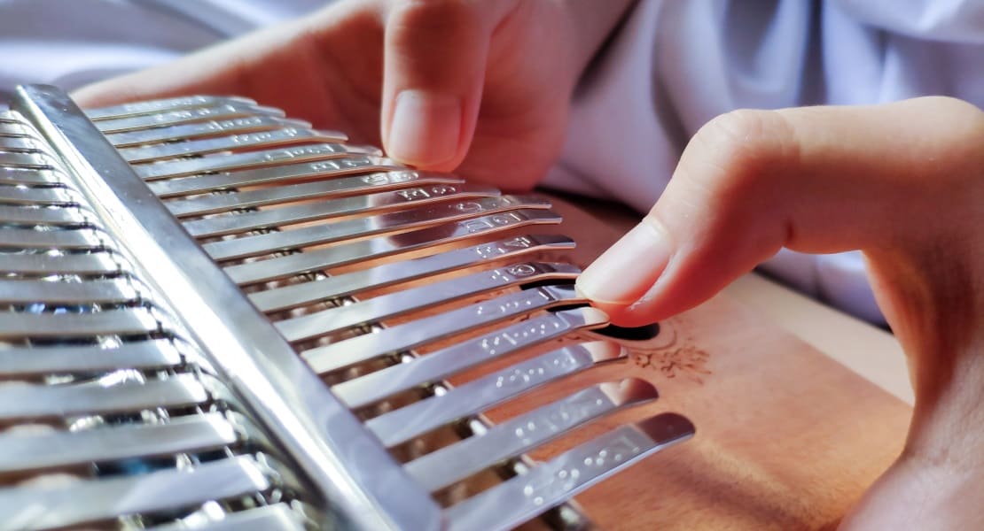 Close-up of a 17-key kalimba