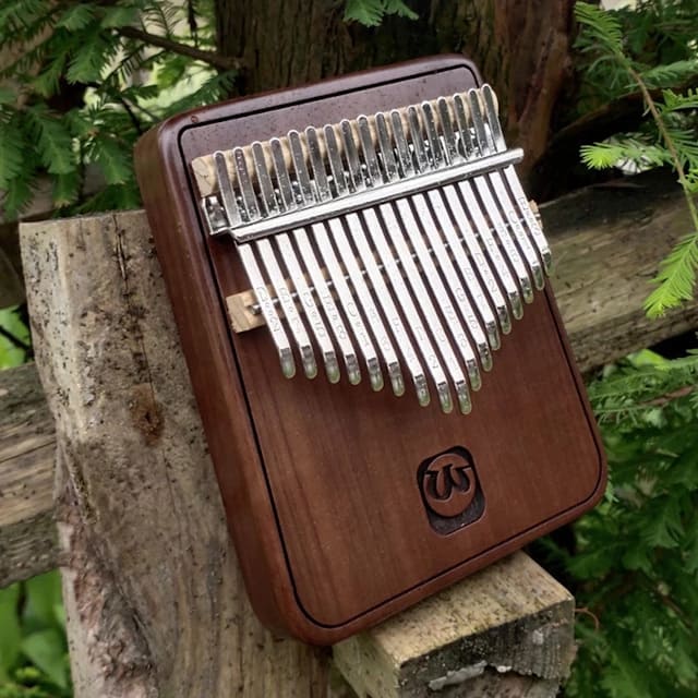 Kalimba instruments 17-tine presentation