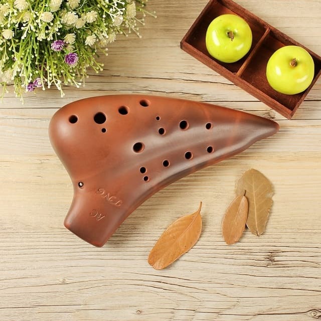 Double-chamber ocarina presentation