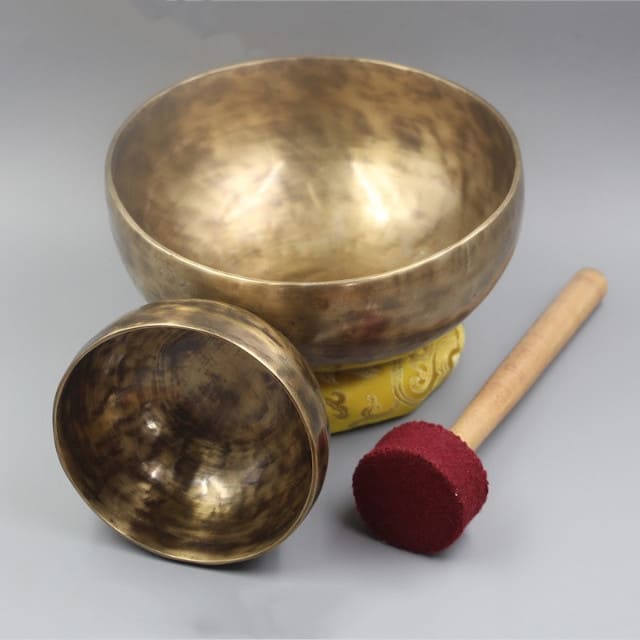Genuine Tibetan singing bowl presentation