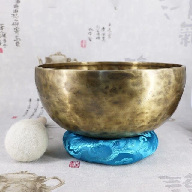 Large Tibetan singing bowl with mallet