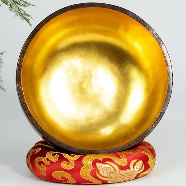 Reiki Tibetan singing bowl interior