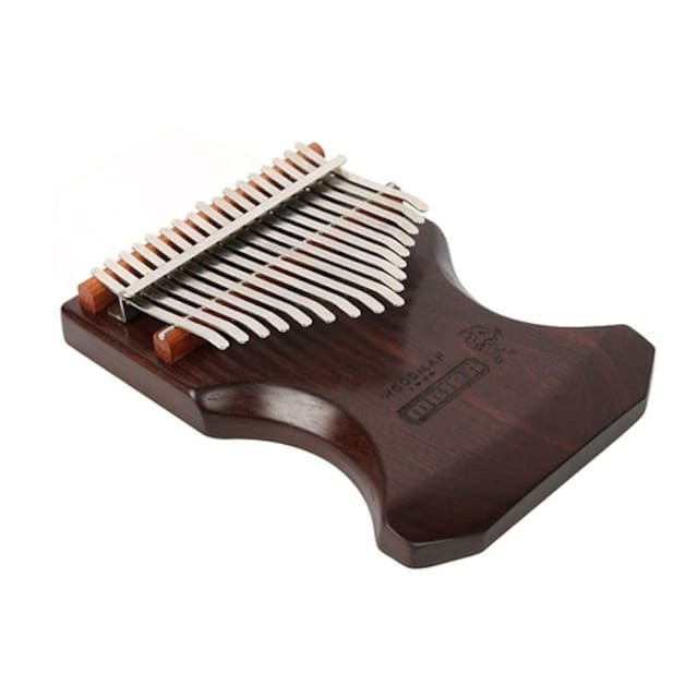 Likembe instrument africain